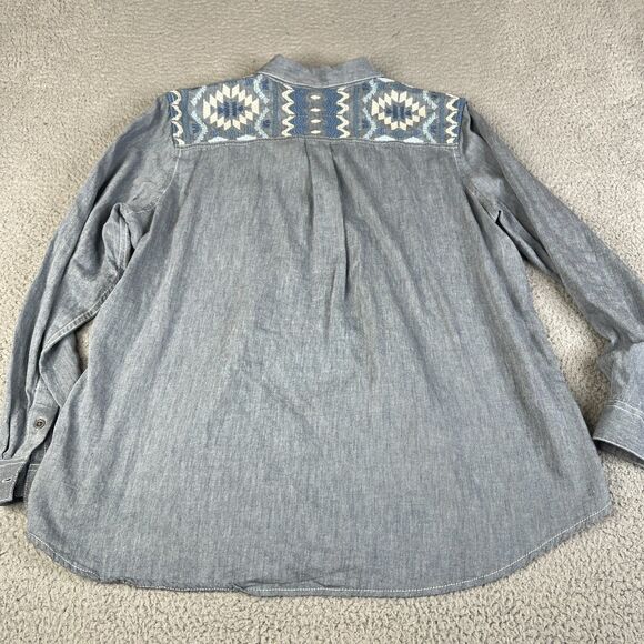 Ariat Real Denim Shirt Womens XL Blue Chambray Embroidered Relaxed Rodeo Cowgirl - Picture 2 of 9